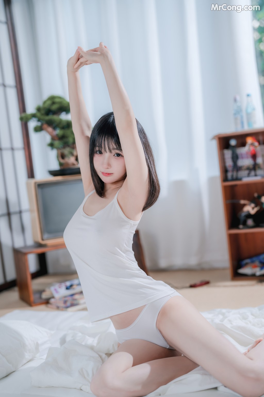 Coser@桜井宁宁 Vol.047: 吊带女孩 (62 photos) – Page 2