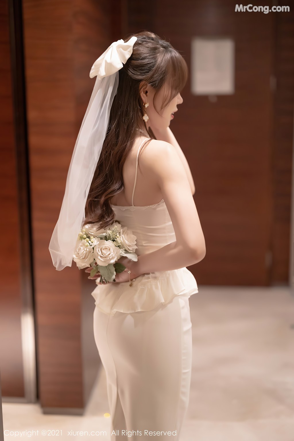 XIUREN No.4269: Booty (芝芝) (101 photos)