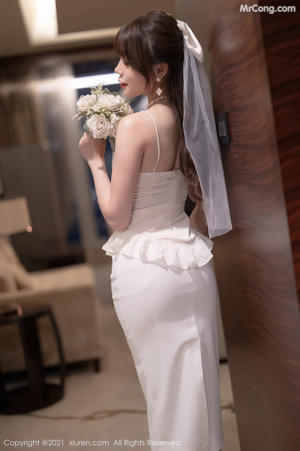 XIUREN No.4269: Booty (芝芝) (101 photos)
