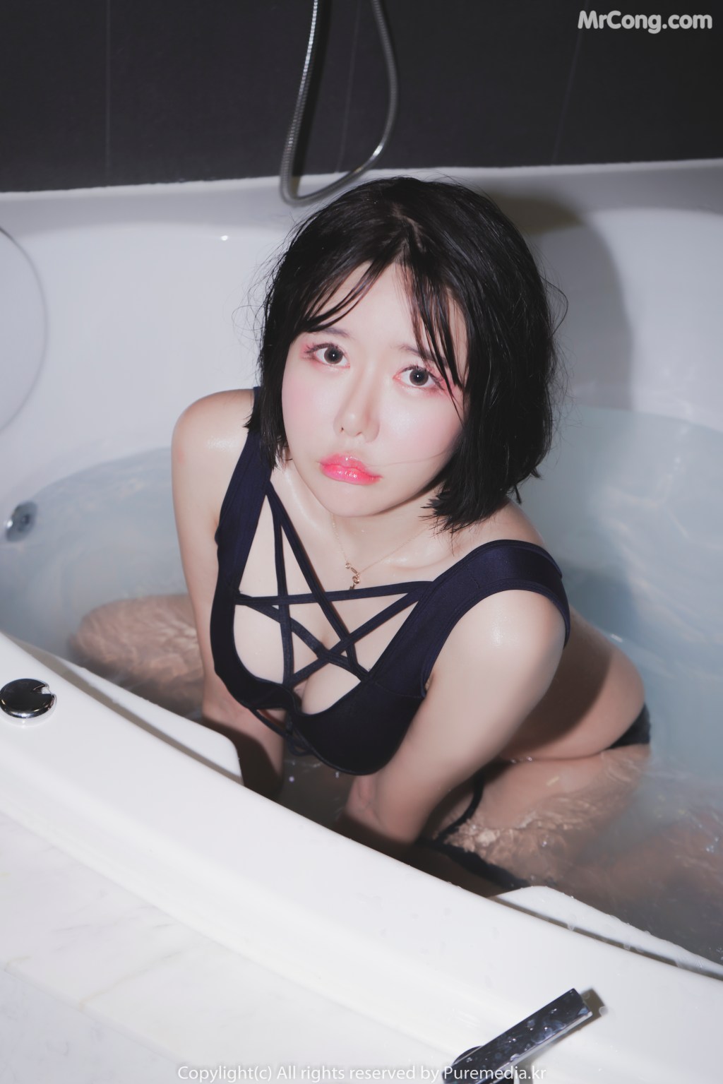 Pure Media Vol.10: Jisu_a (안지수) (81 photos)