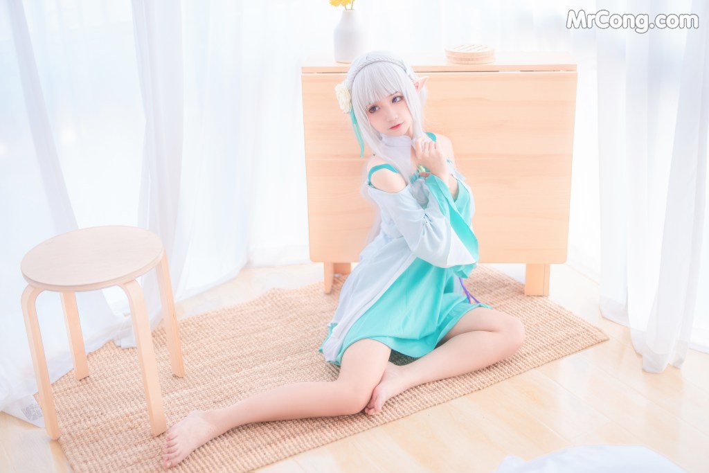 Coser@蠢沫沫 (chunmomo) Vol.027: 绿睡衣 (40 photos) – Page 2