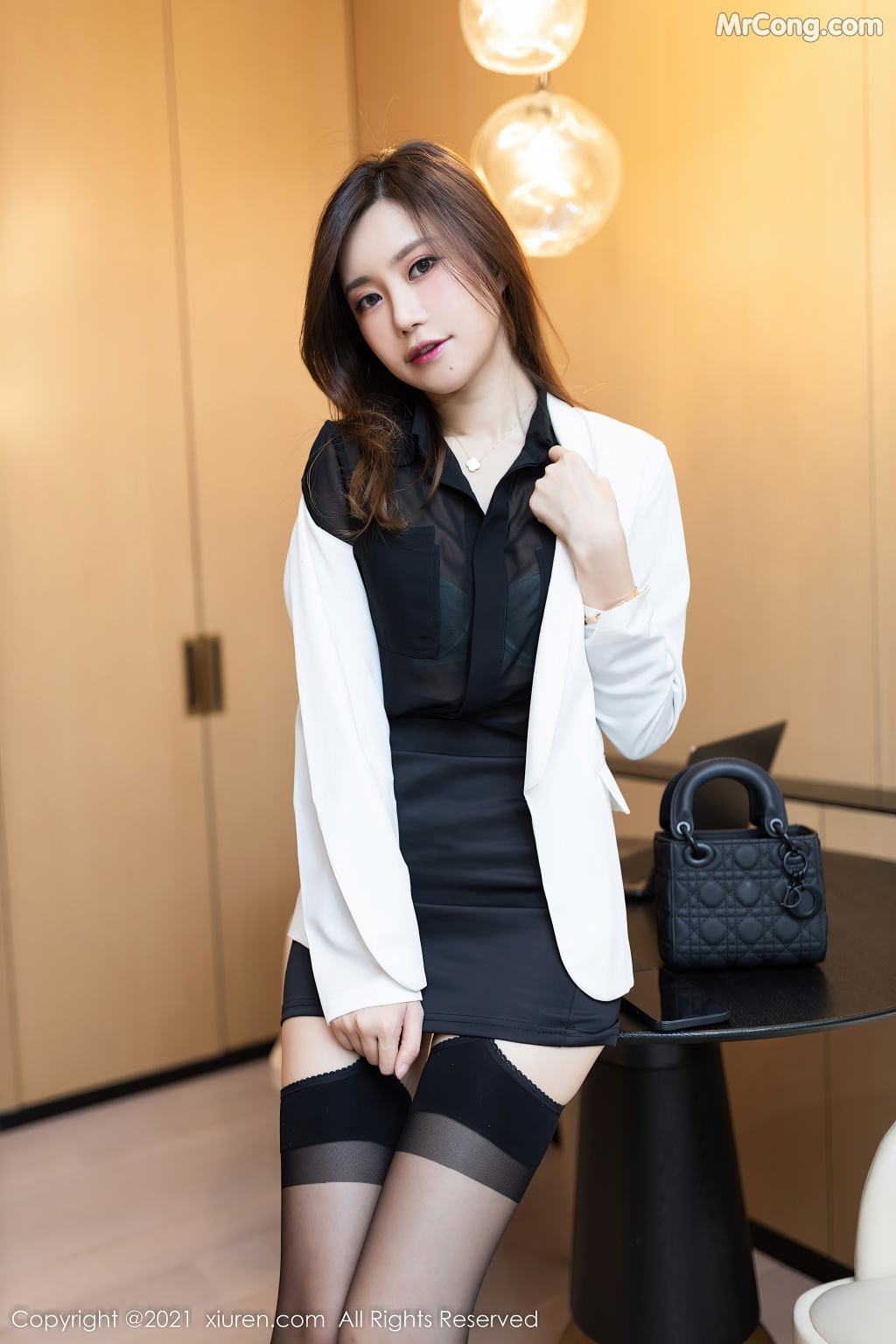 XIUREN No.4285: Ula (绮里嘉) (69 photos) – Page 2