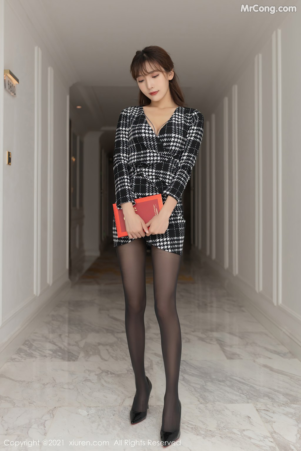 XIUREN No.4292: Lu Xuan Xuan (陆萱萱) (89 photos)