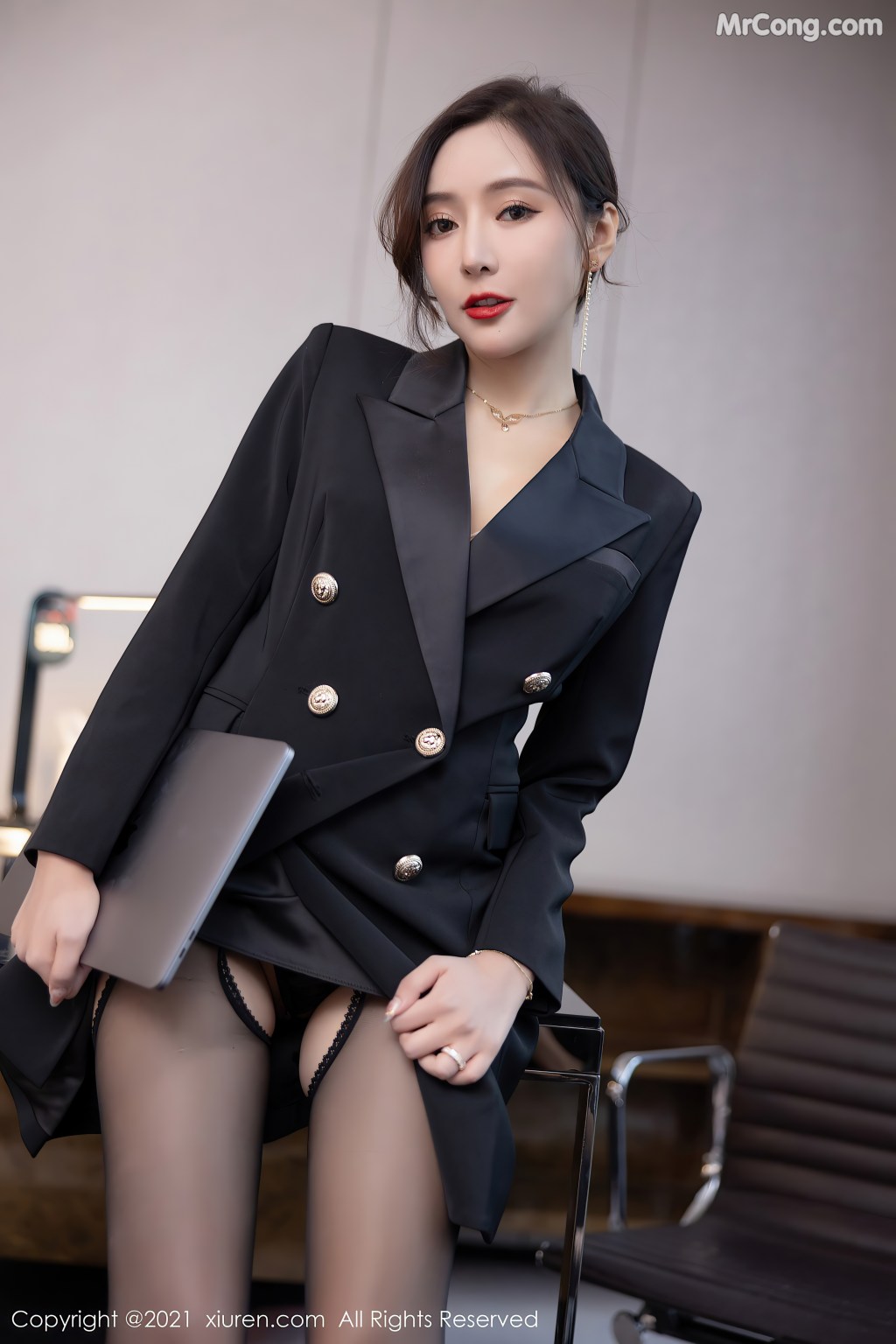 XIUREN No.4293: Yanni (王馨瑶) (82 photos) – Page 2