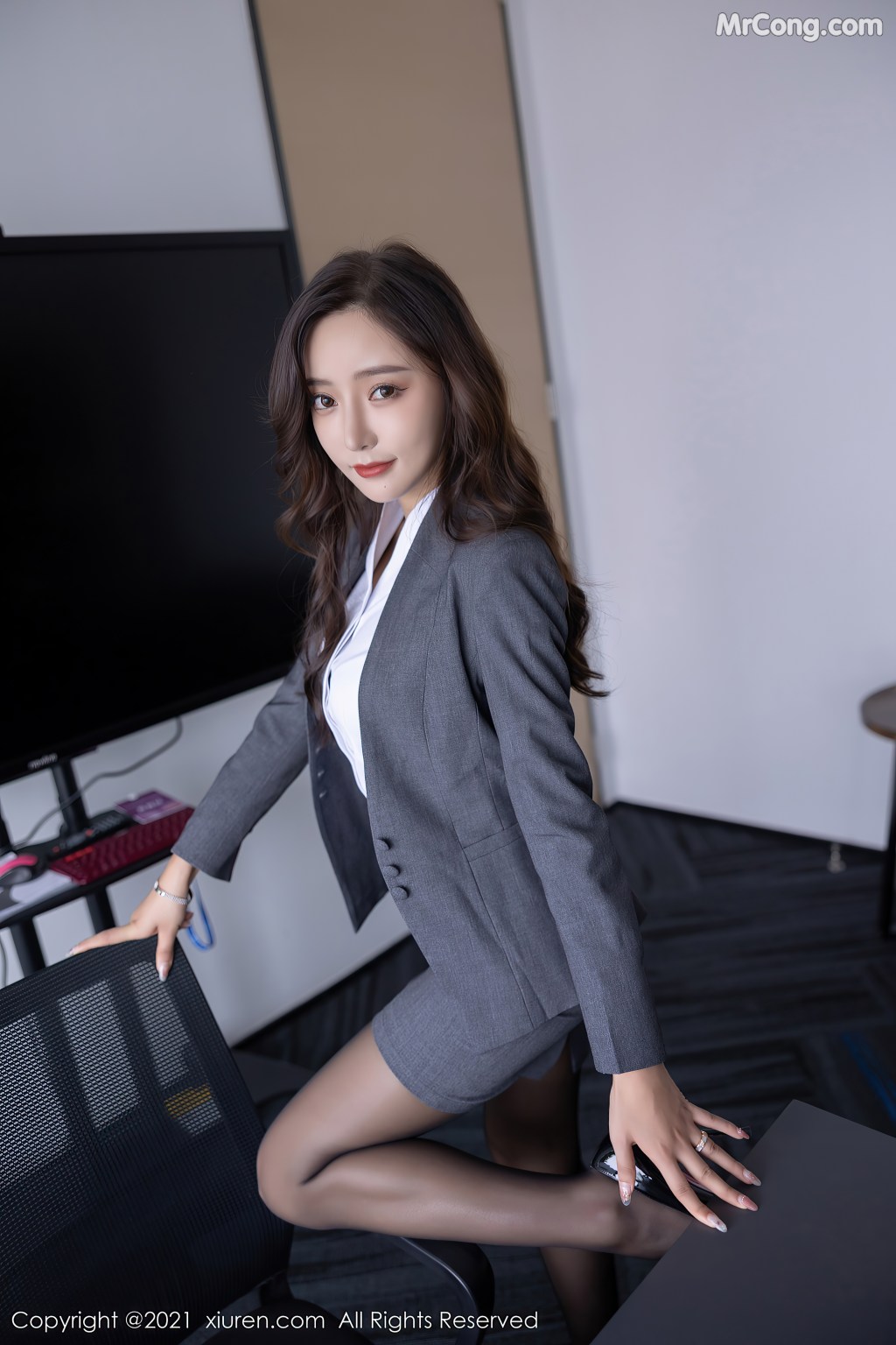 XIUREN No.4304: Yanni (王馨瑶) (102 photos) – Page 3