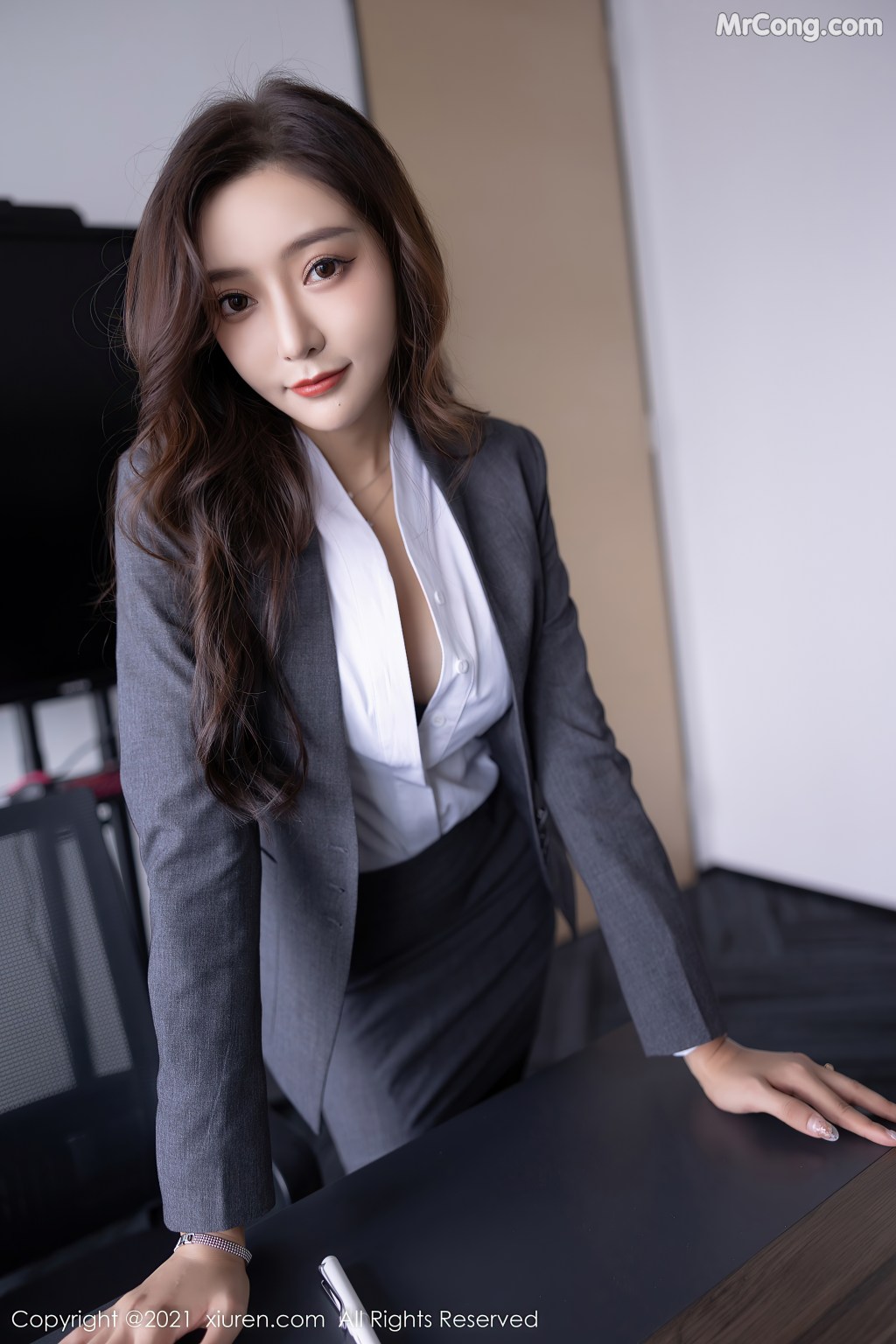 XIUREN No.4304: Yanni (王馨瑶) (102 photos) – Page 4
