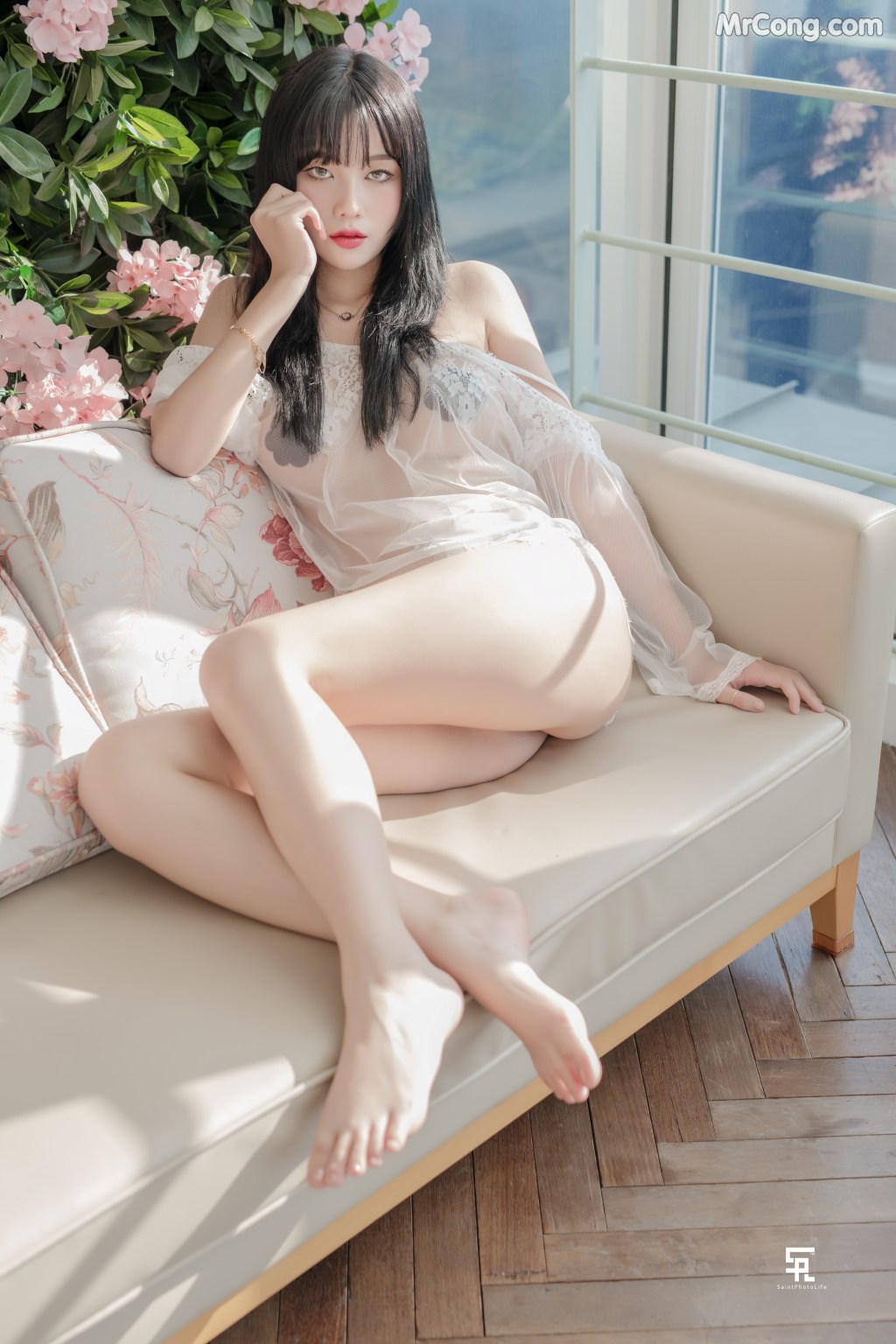 SAINT Photolife – Yuna – BLOOM Vol.01 (52 photos) – Page 4
