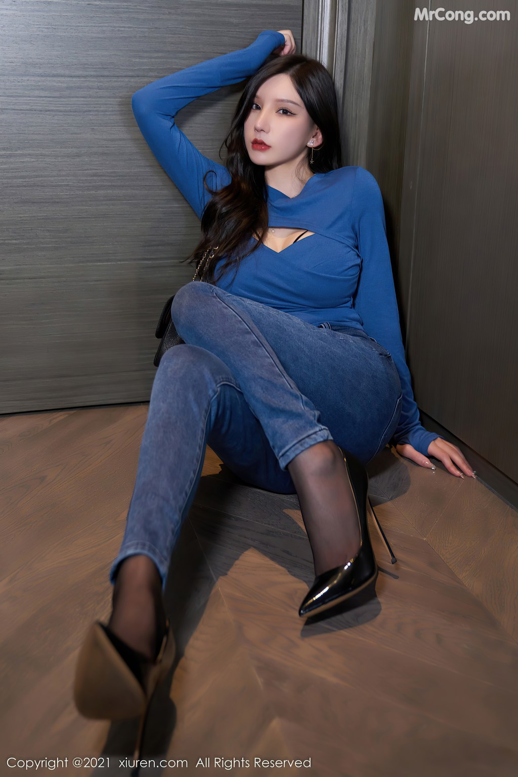XIUREN No.4310: Zhou Yuxi (周于希Sandy) (111 photos) – Page 3