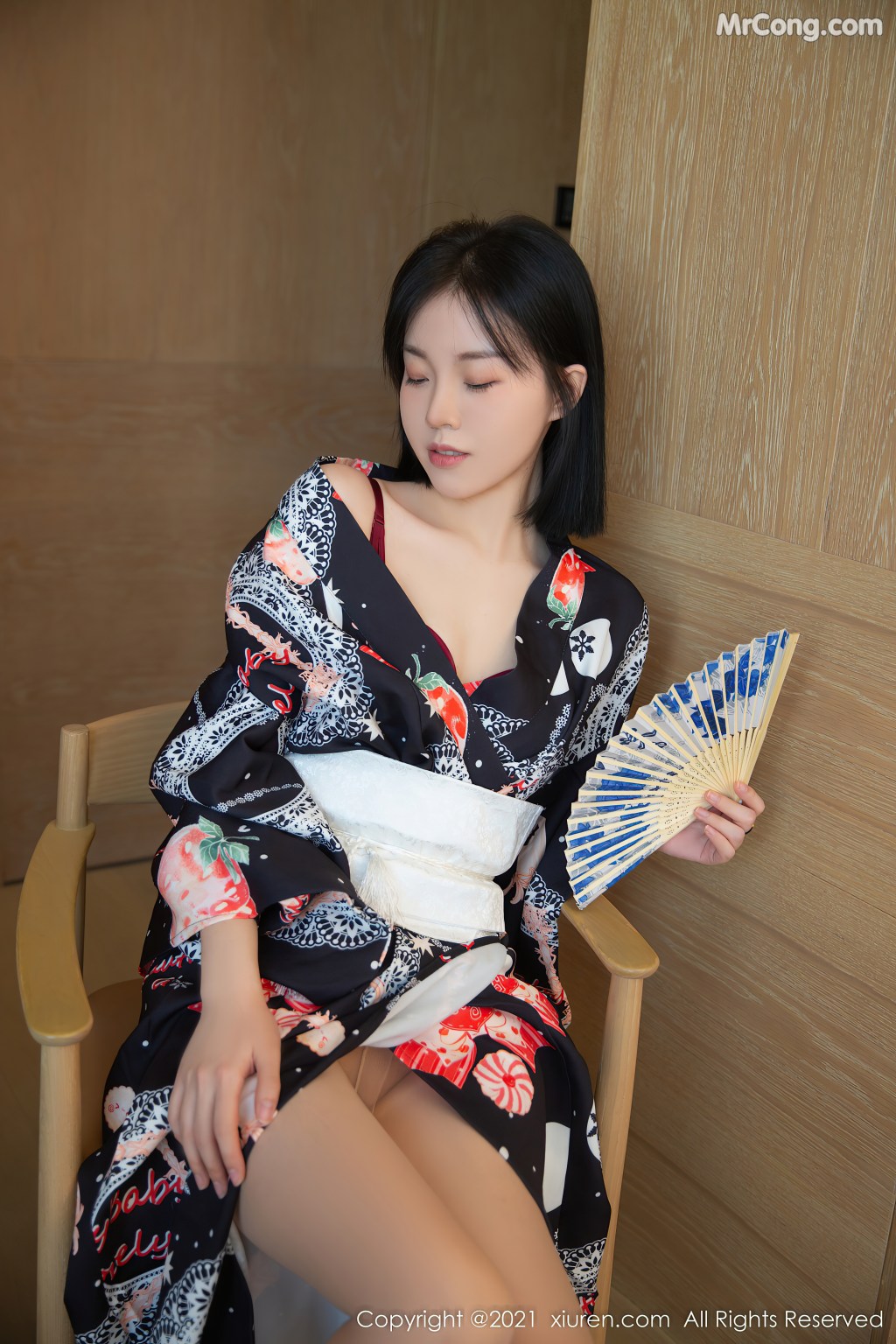 XIUREN No.4313: 一颗甜蛋黄a (82 photos) – Page 2