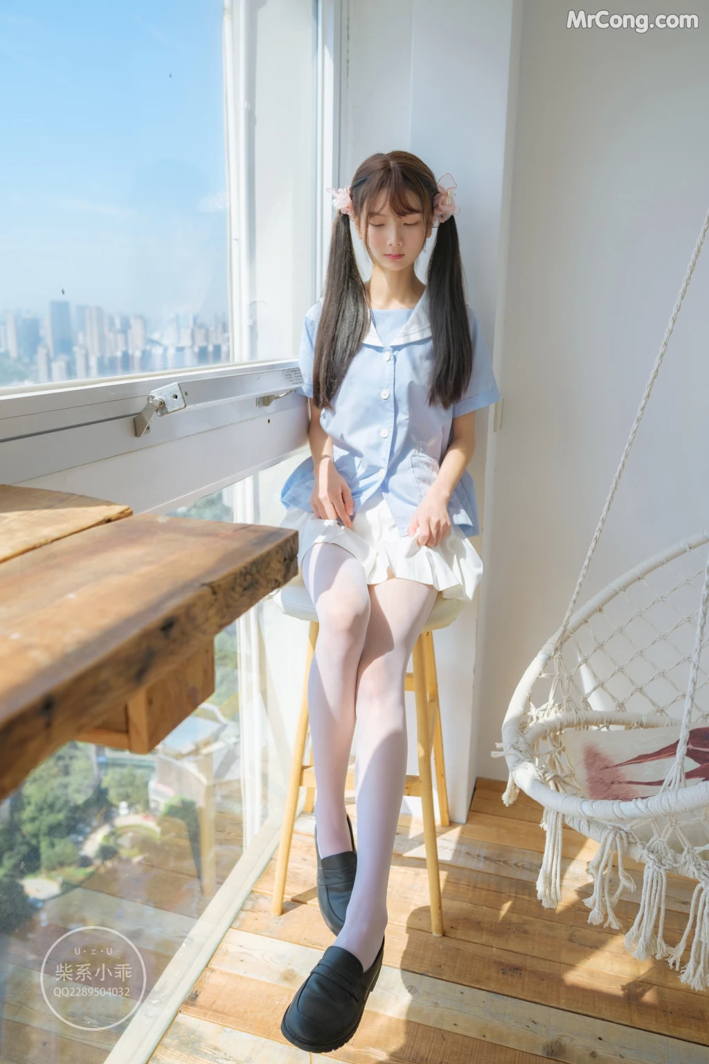 Coser@稚乖画册 Vol.001: 晴空01 白丝双马尾JK (79 photos)