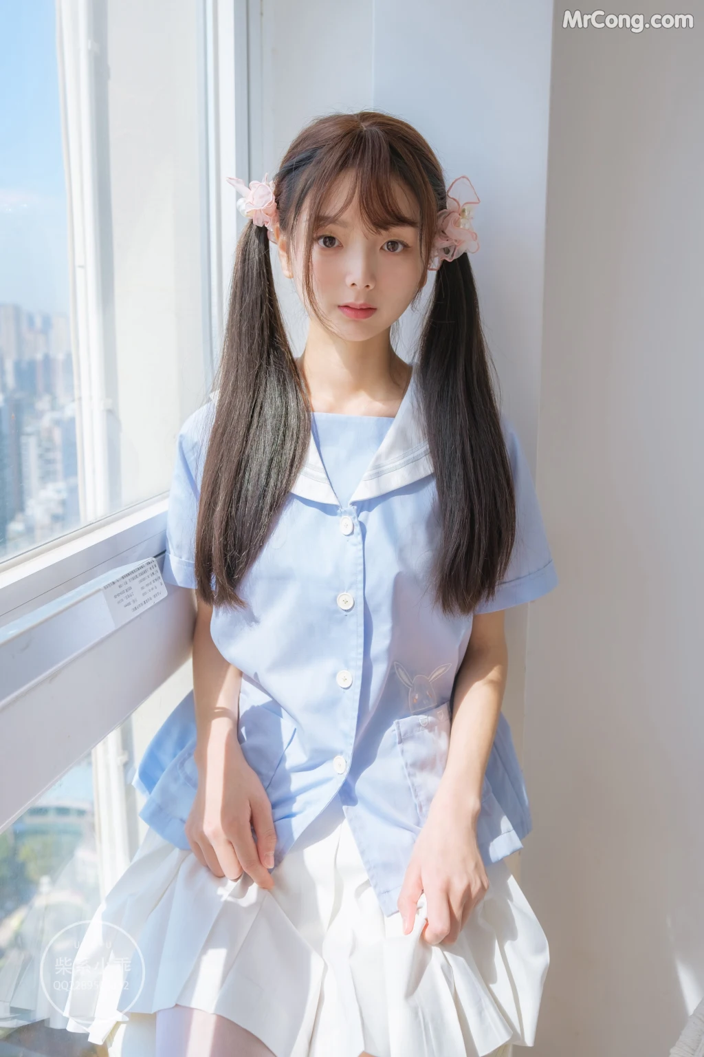 Coser@稚乖画册 Vol.001: 晴空01 白丝双马尾JK (79 photos)