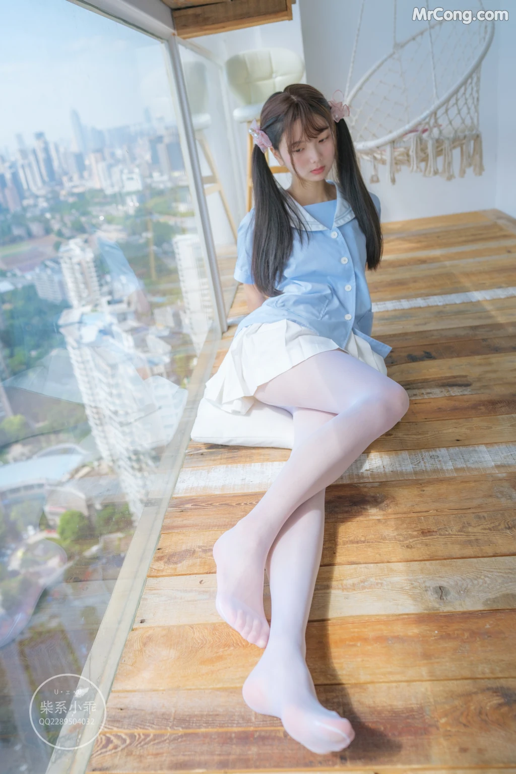 Coser@稚乖画册 Vol.001: 晴空01 白丝双马尾JK (79 photos) – Page 4