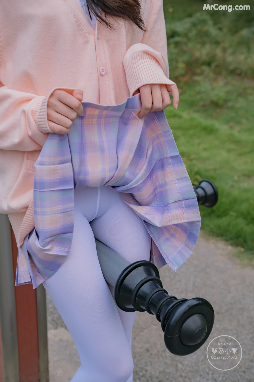 Coser@稚乖画册 Vol.002: 颓废01 短裙白丝 (73 photos) – Page 3