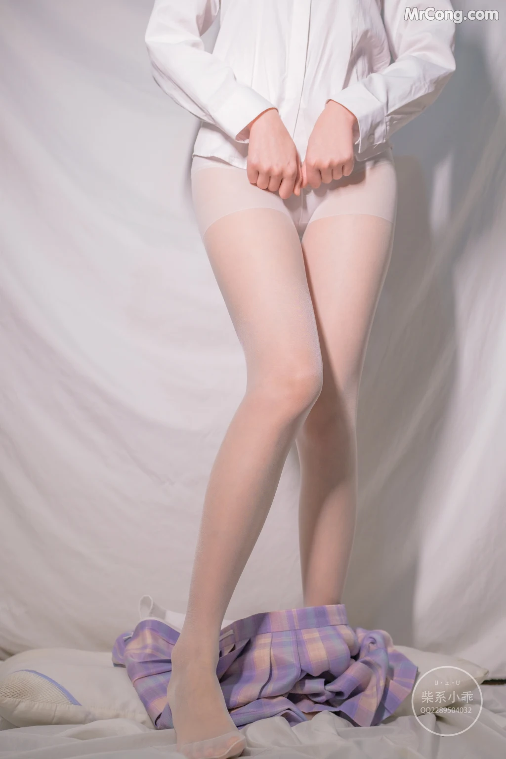 Coser@稚乖画册 Vol.002: 颓废01 短裙白丝 (73 photos) – Page 7