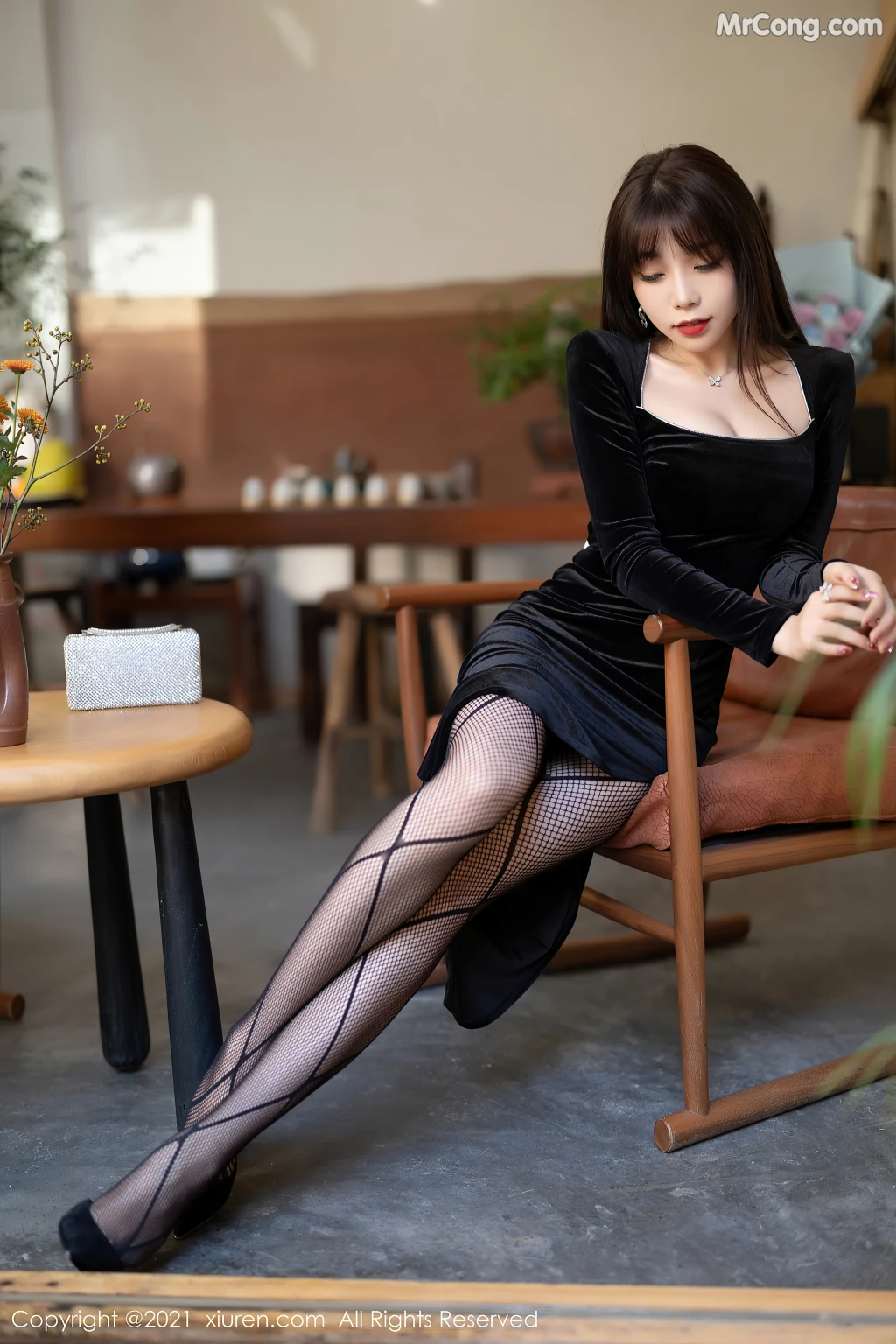 XIUREN No.4322: Booty (芝芝) (87 photos) – Page 2