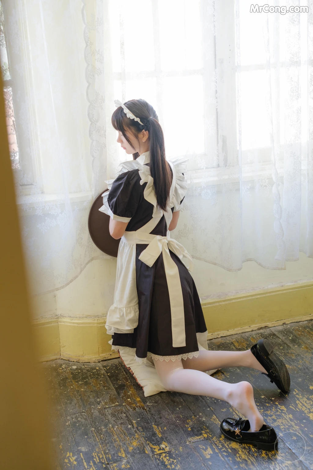 Coser@稚乖画册 Vol.004: 夜夜女仆 (100 photos)