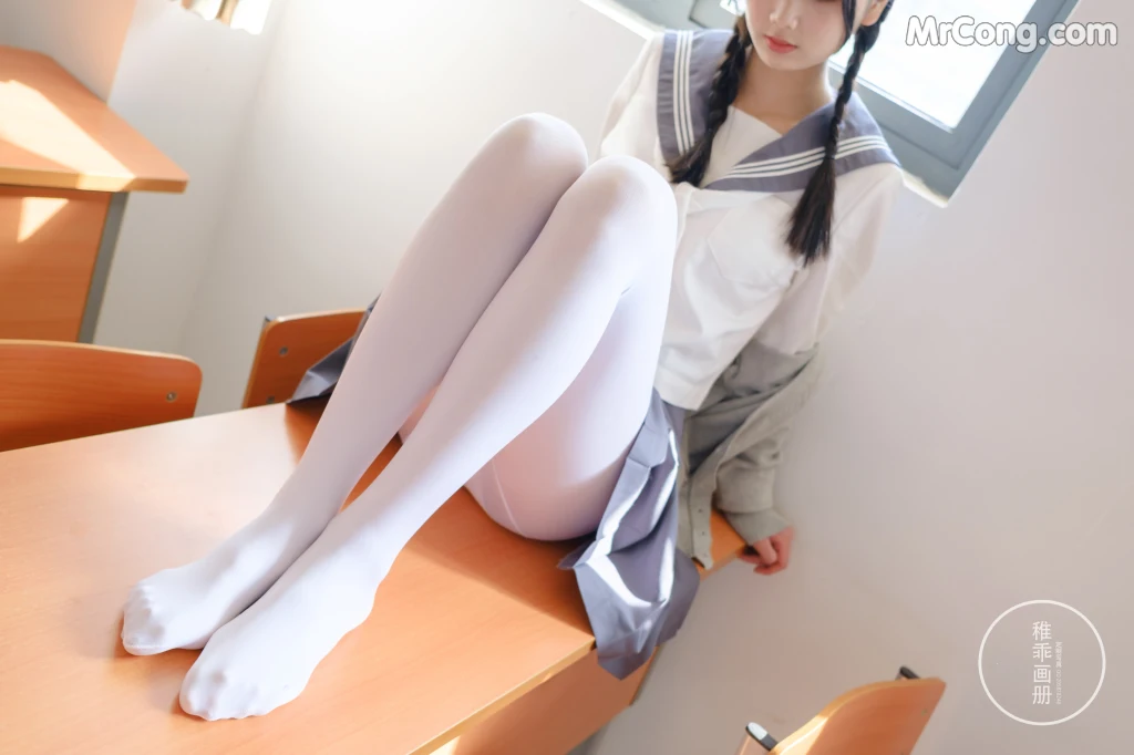Coser@稚乖画册 Vol.005: 晴空03 双马尾JK (71 photos + 12 video)