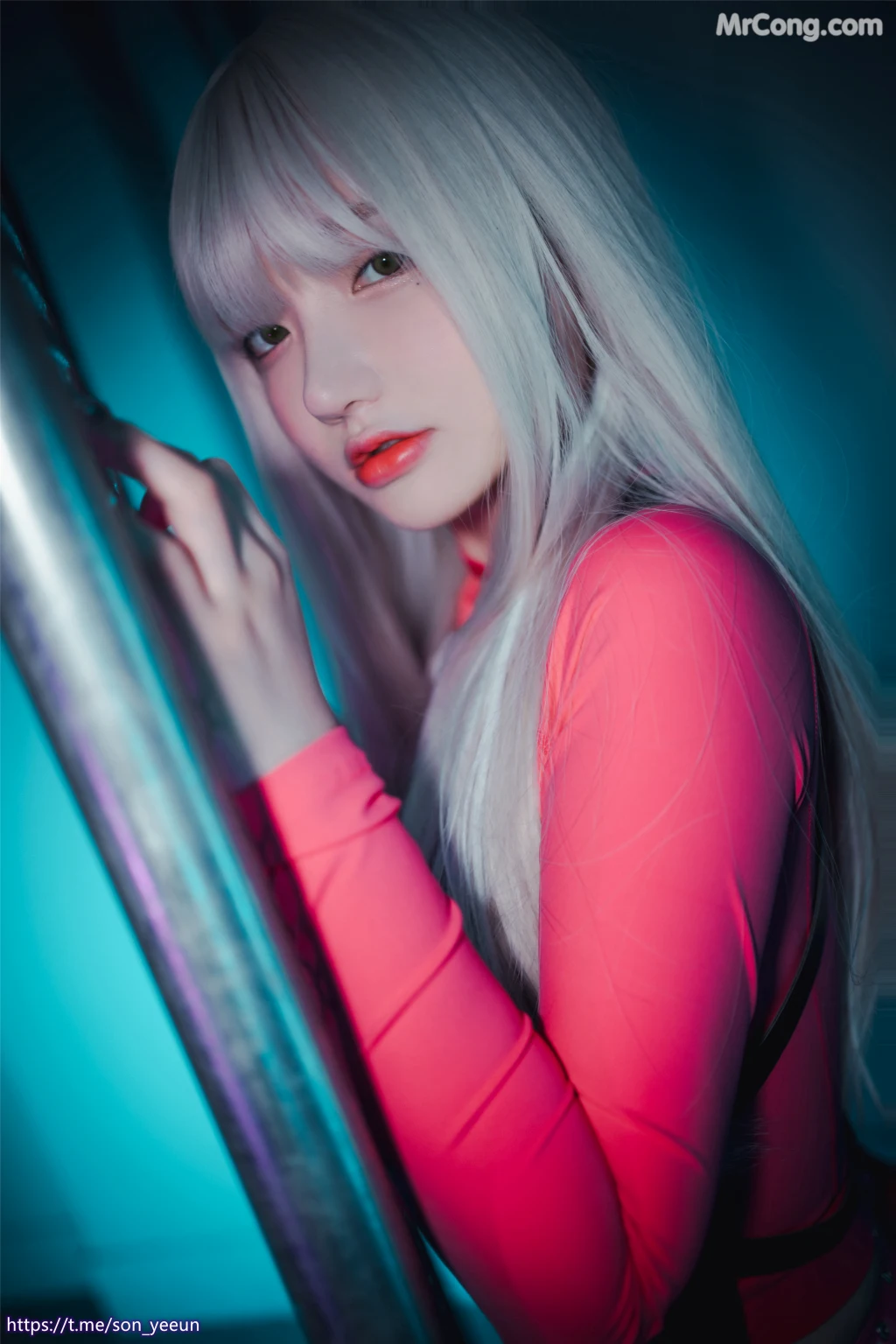 DJAWA Photo – Son Ye-Eun (손예은): “[Squid Game] Triangle Soldier” (76 photos) – Page 3