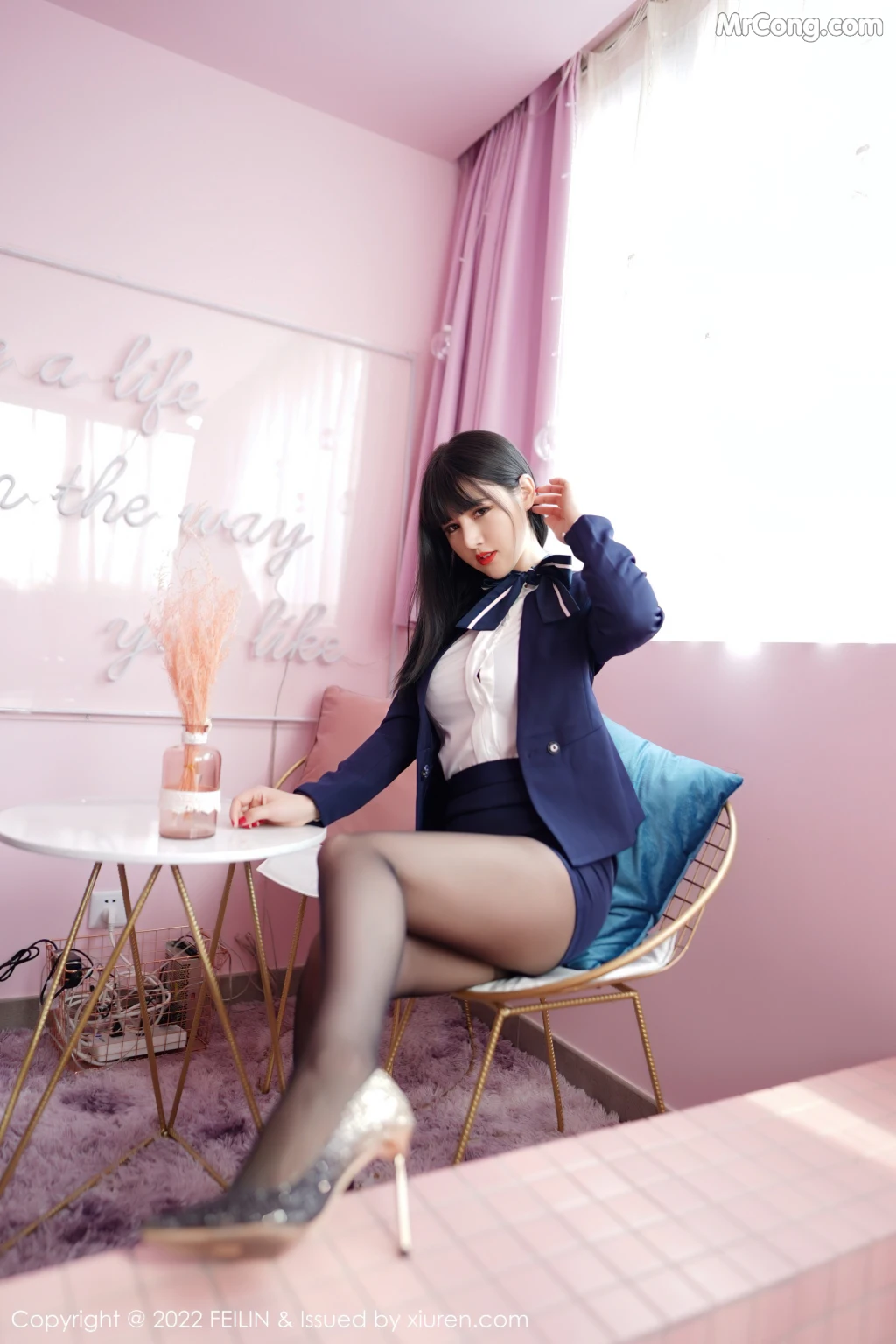 FEILIN Vol.432: 诗诗kiki (86 photos)