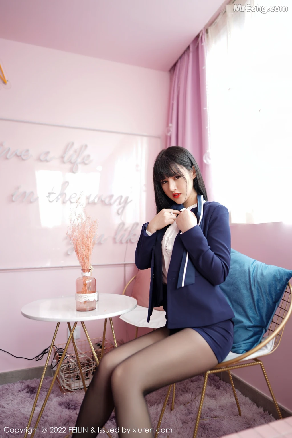 FEILIN Vol.432: 诗诗kiki (86 photos)