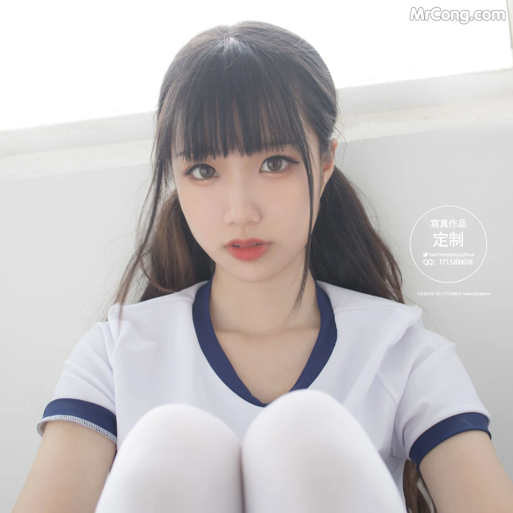 紧急企划 Vol.004 (69 photos + 1 video)