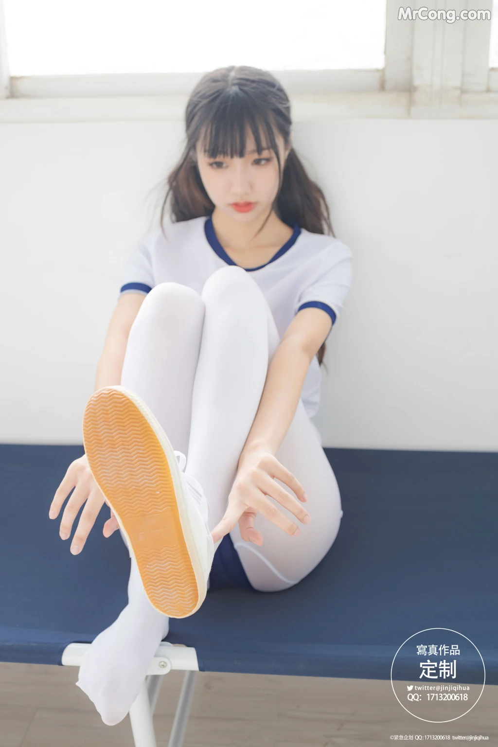 紧急企划 Vol.004 (69 photos + 1 video) – Page 2