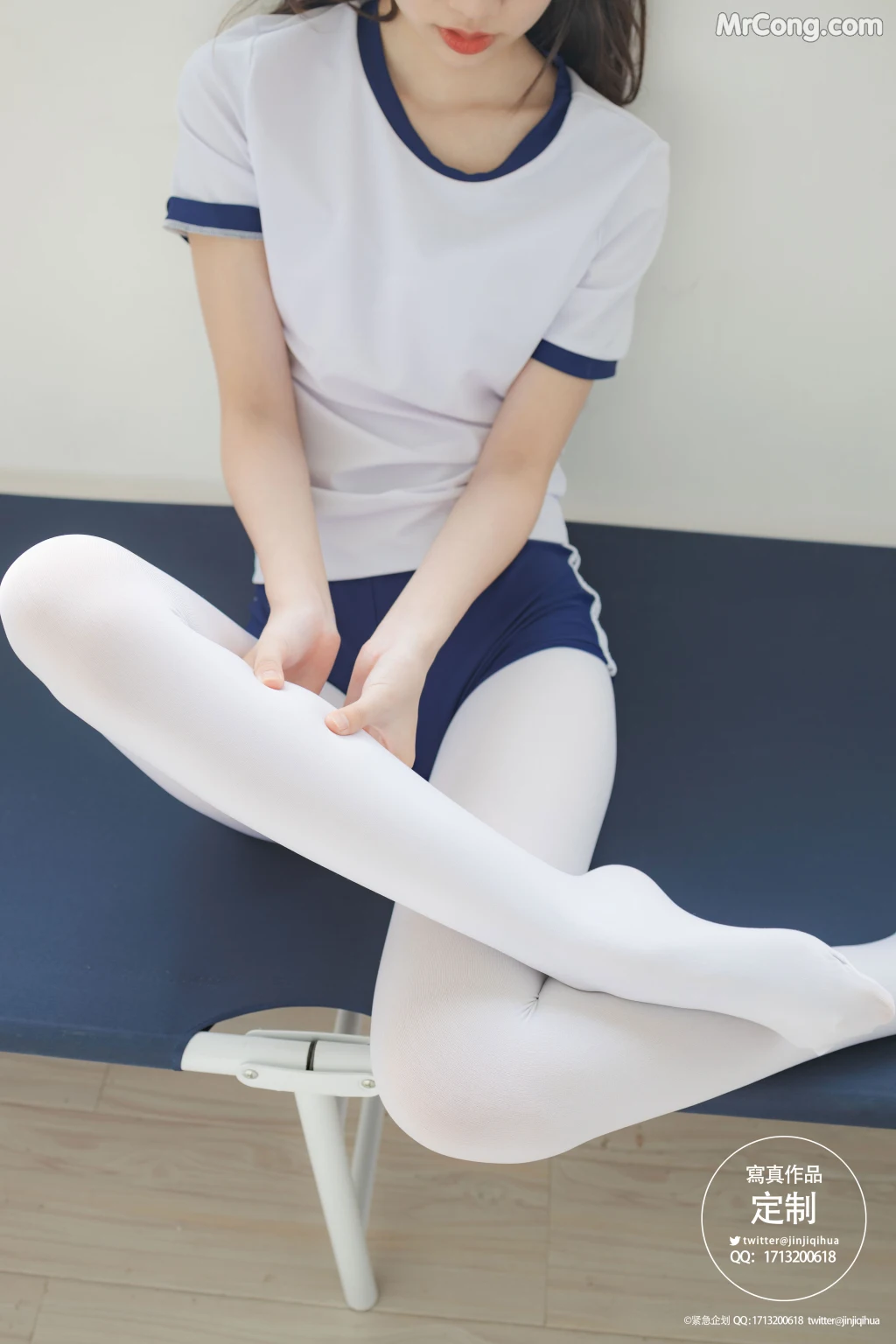 紧急企划 Vol.004 (69 photos + 1 video) – Page 3