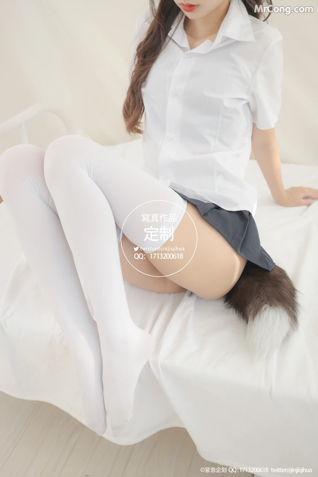 紧急企划 Vol.005 (68 photos + 1 video)