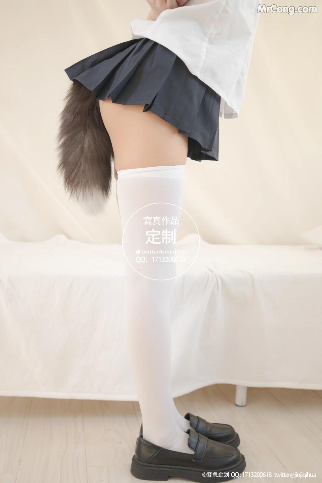 紧急企划 Vol.005 (68 photos + 1 video) – Page 4