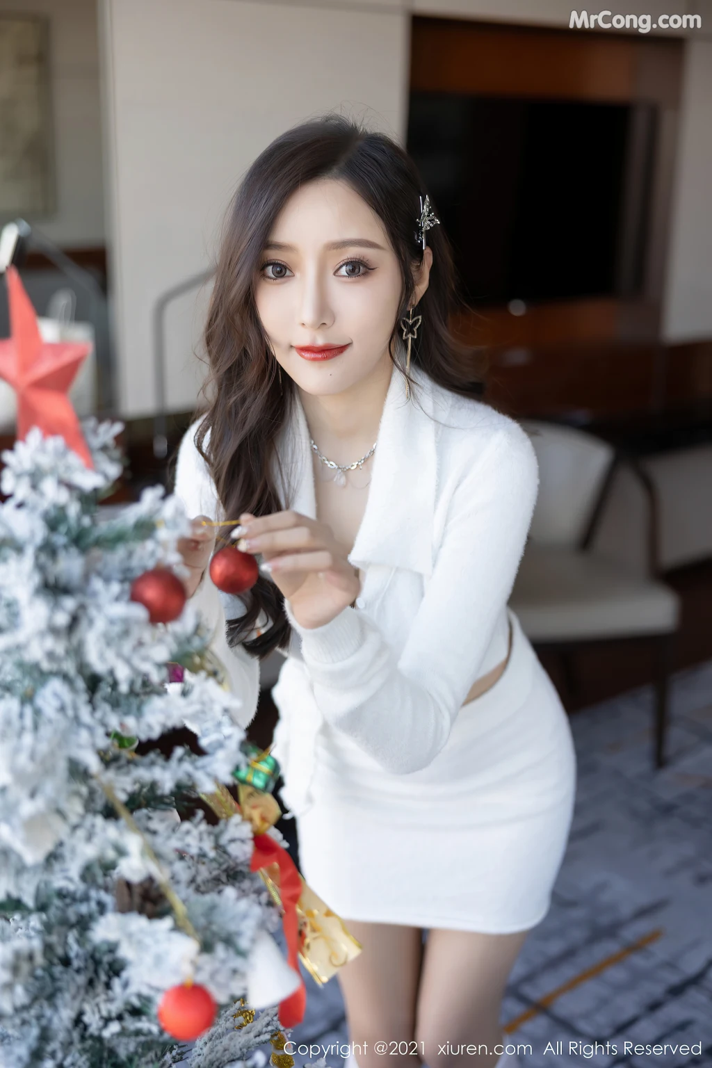 XIUREN No.4359: Yanni (王馨瑶) (82 photos)