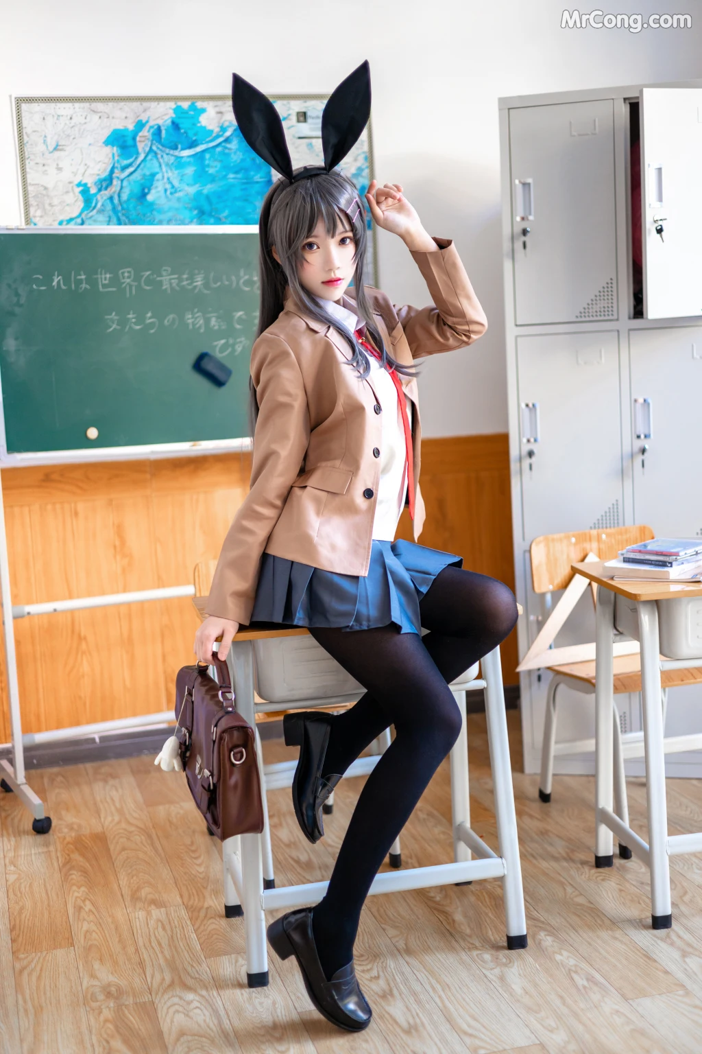 Coser@桜桃喵 Vol.121: 麻衣学姐制服 (52 photos)