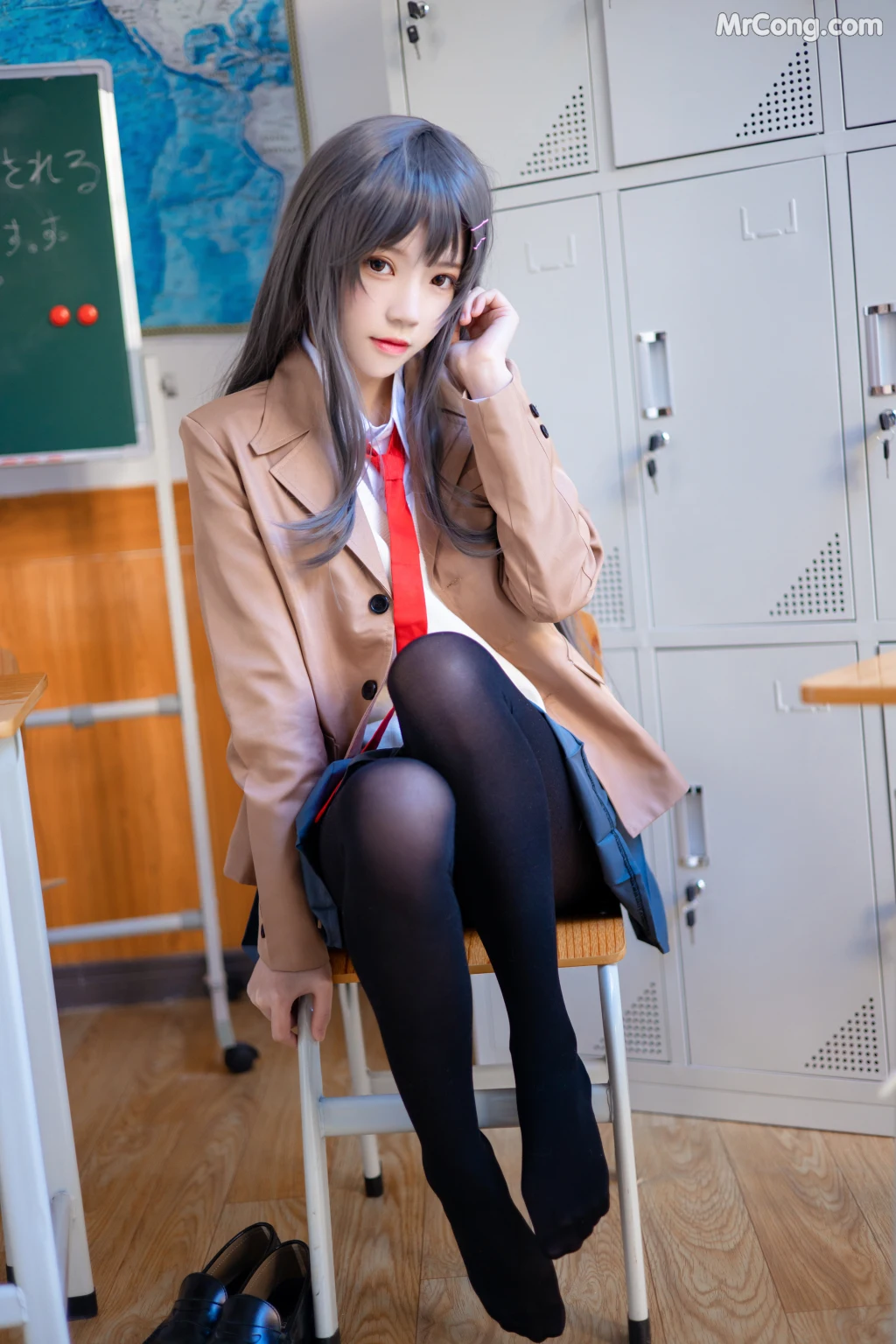 Coser@桜桃喵 Vol.121: 麻衣学姐制服 (52 photos)
