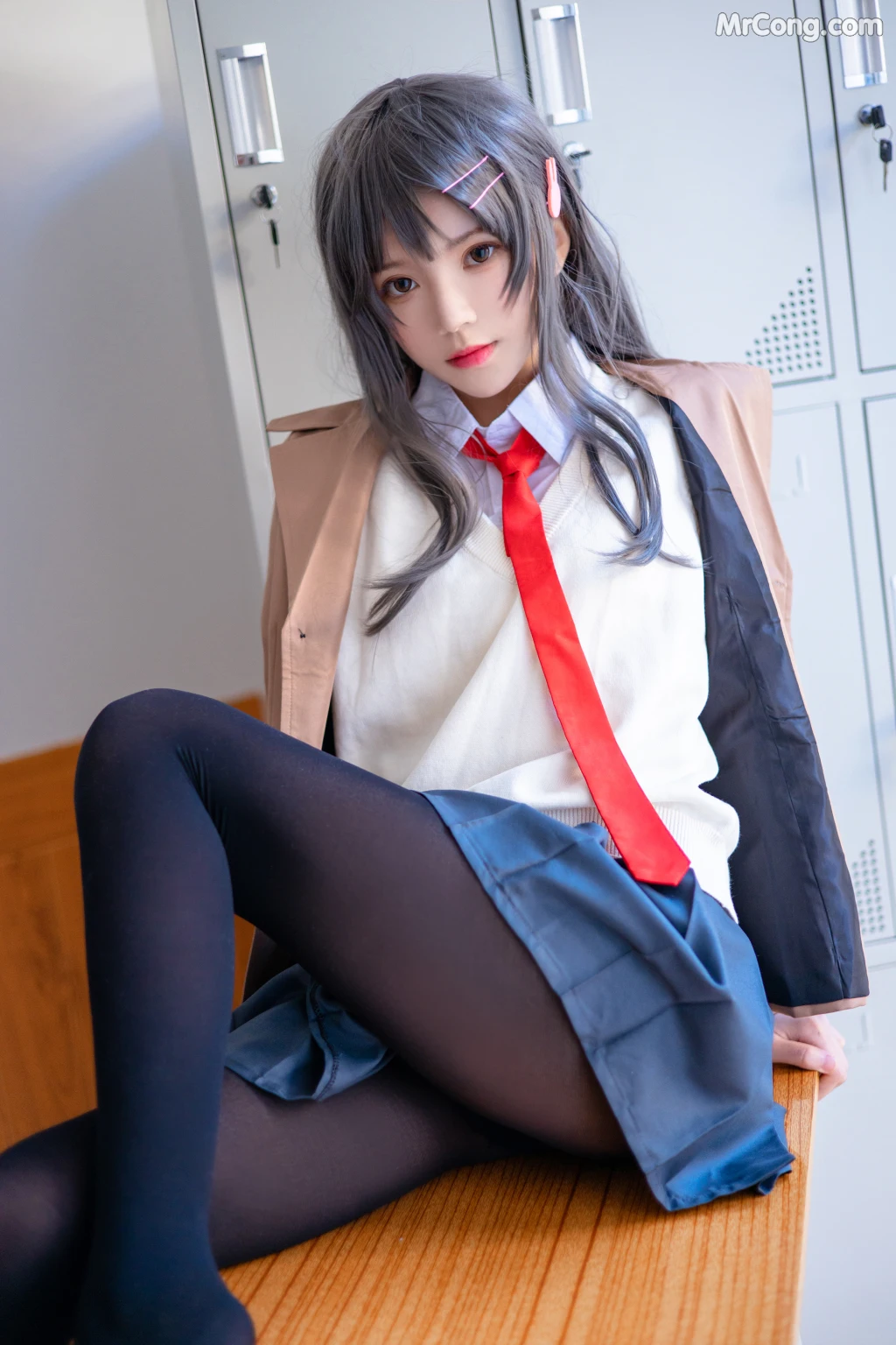 Coser@桜桃喵 Vol.121: 麻衣学姐制服 (52 photos) – Page 3