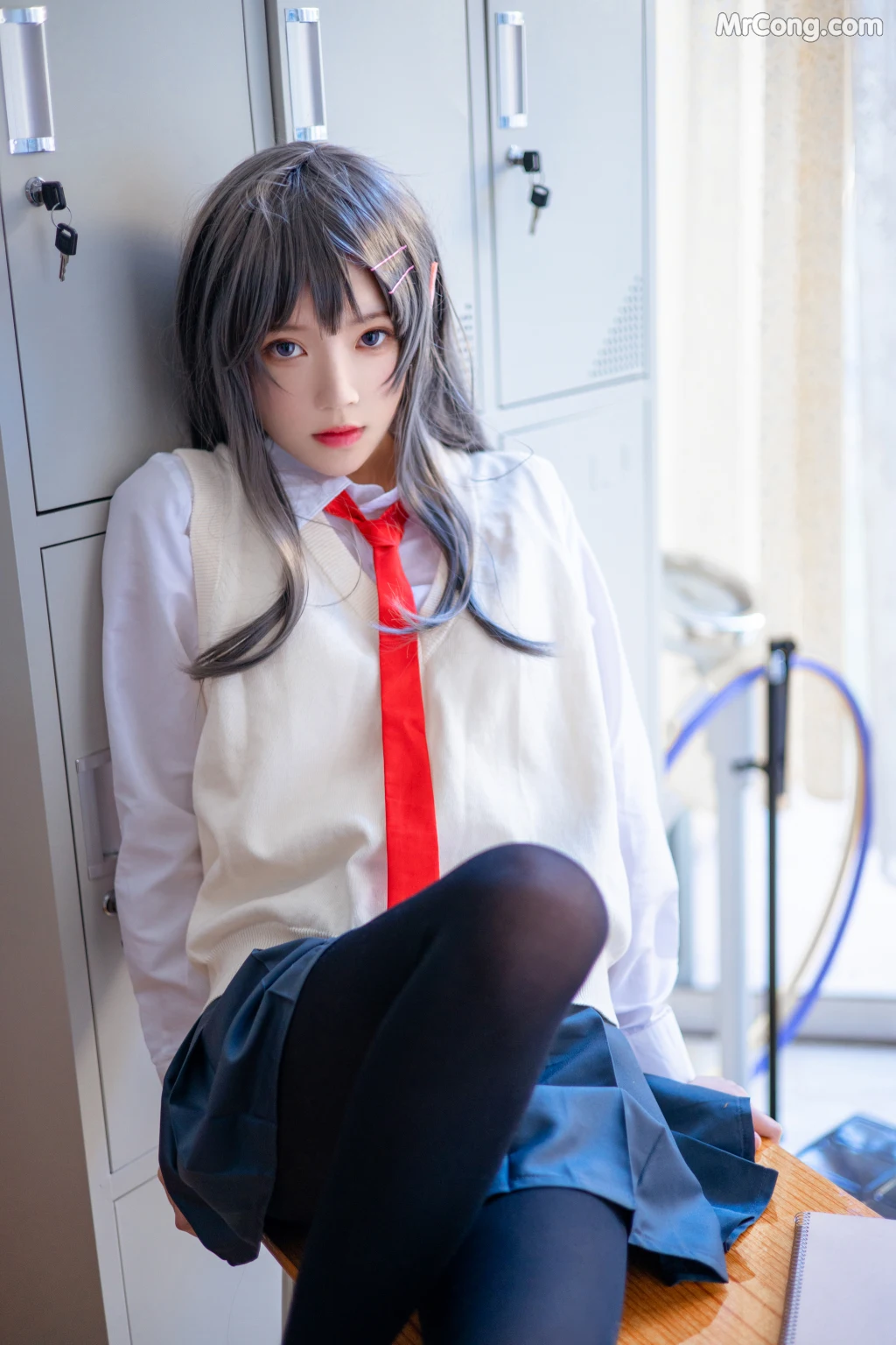 Coser@桜桃喵 Vol.121: 麻衣学姐制服 (52 photos) – Page 4
