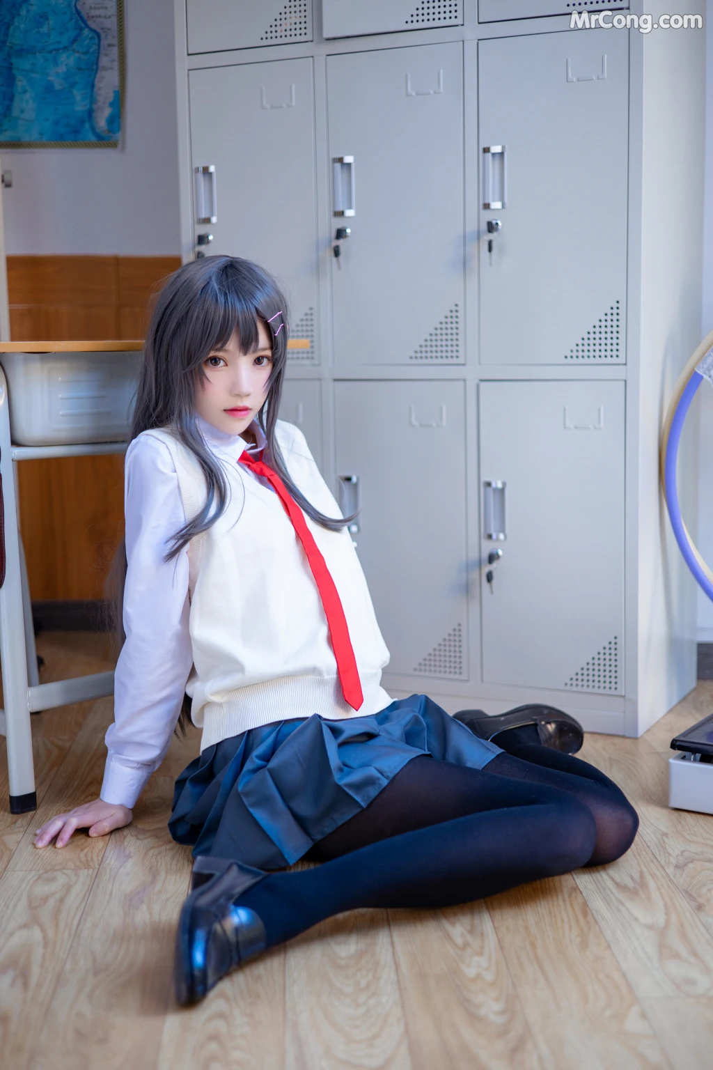 Coser@桜桃喵 Vol.121: 麻衣学姐制服 (52 photos) – Page 5