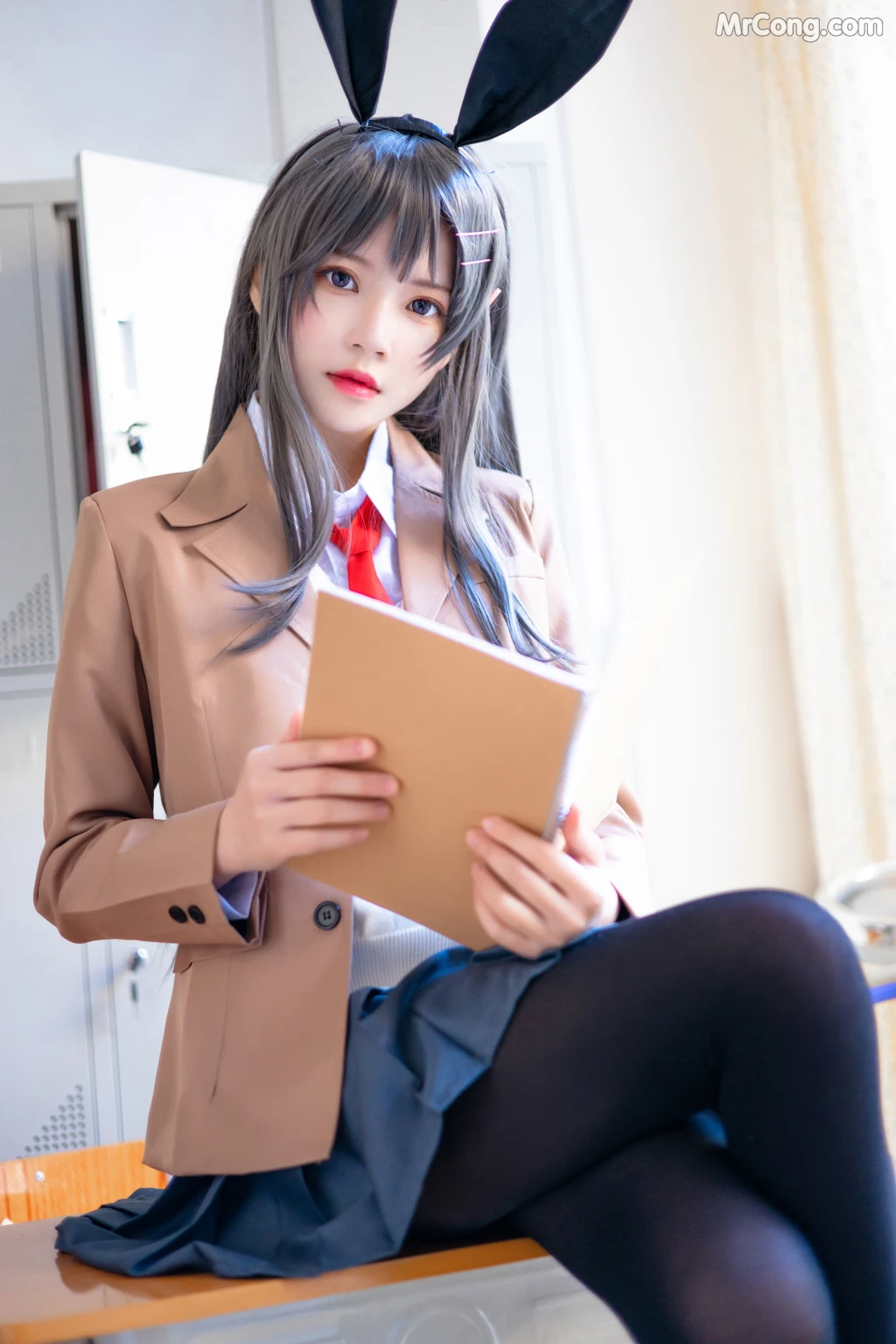 Coser@桜桃喵 Vol.121: 麻衣学姐制服 (52 photos) – Page 5