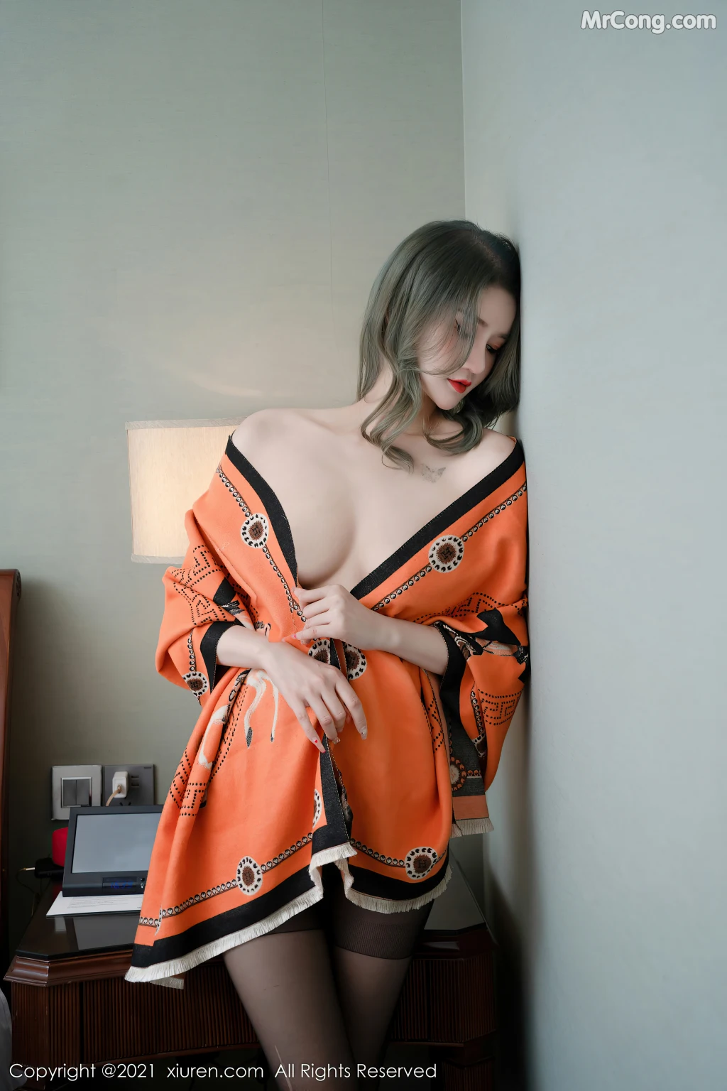 XIUREN No.4374: 文芮jeninfer (51 photos) – Page 4