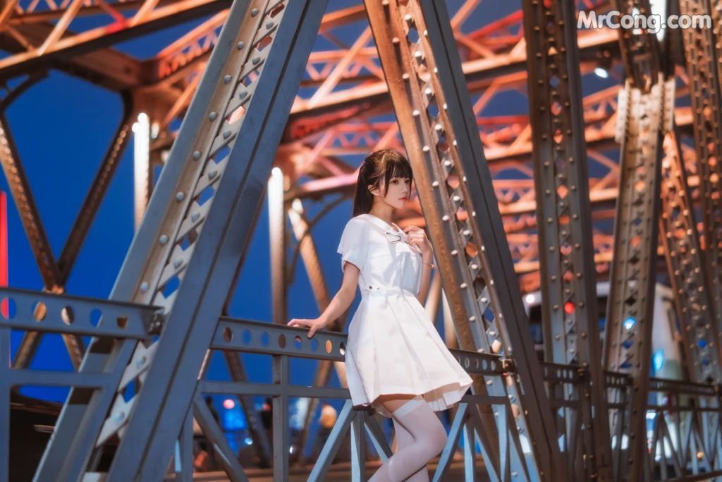 Coser@桜桃喵 Vol.122: 离光 (12 photos)