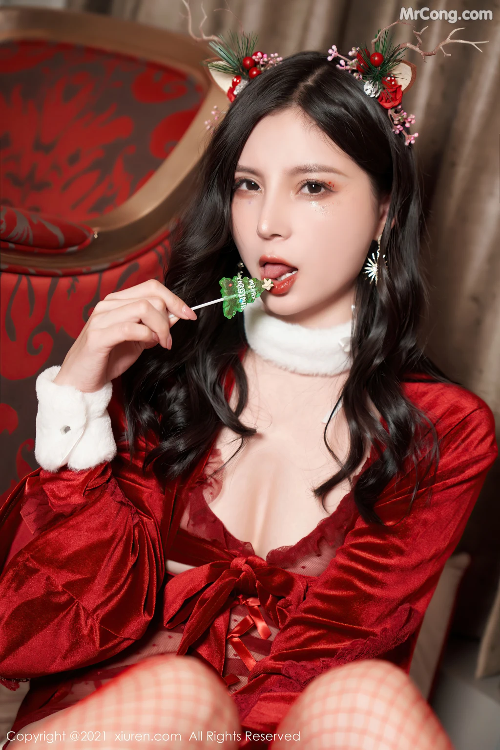 XIUREN No.4377: 小蛮妖Yummy (84 photos)