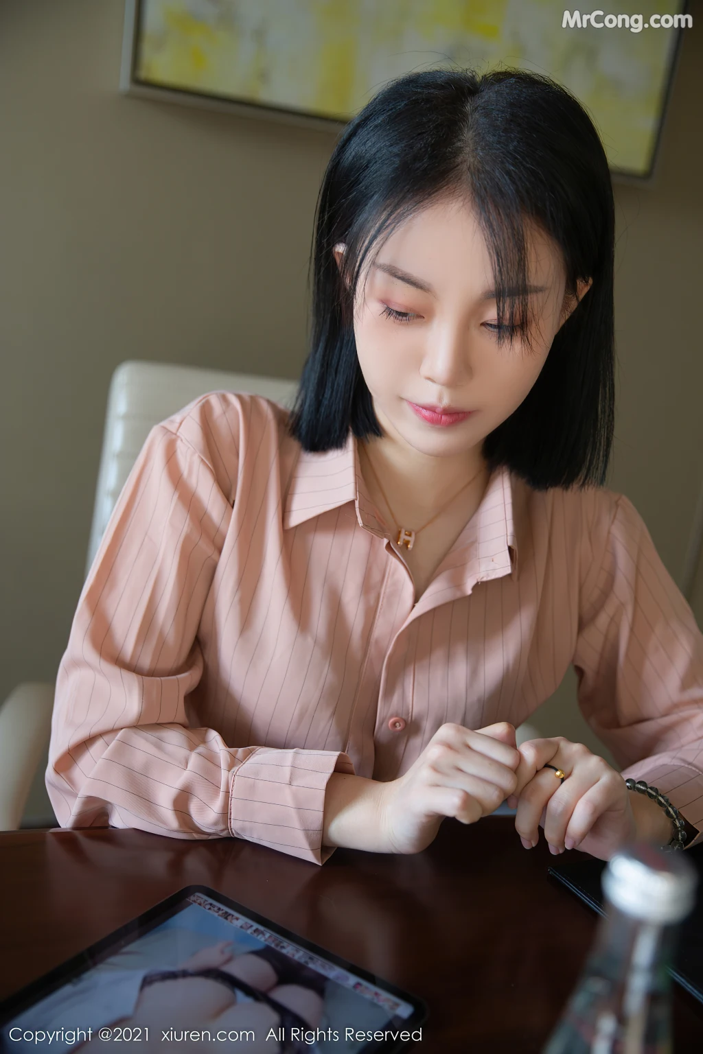 XIUREN No.4393: 一颗甜蛋黄a (82 photos)