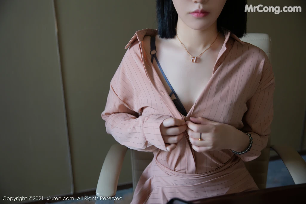 XIUREN No.4393: 一颗甜蛋黄a (82 photos) – Page 2