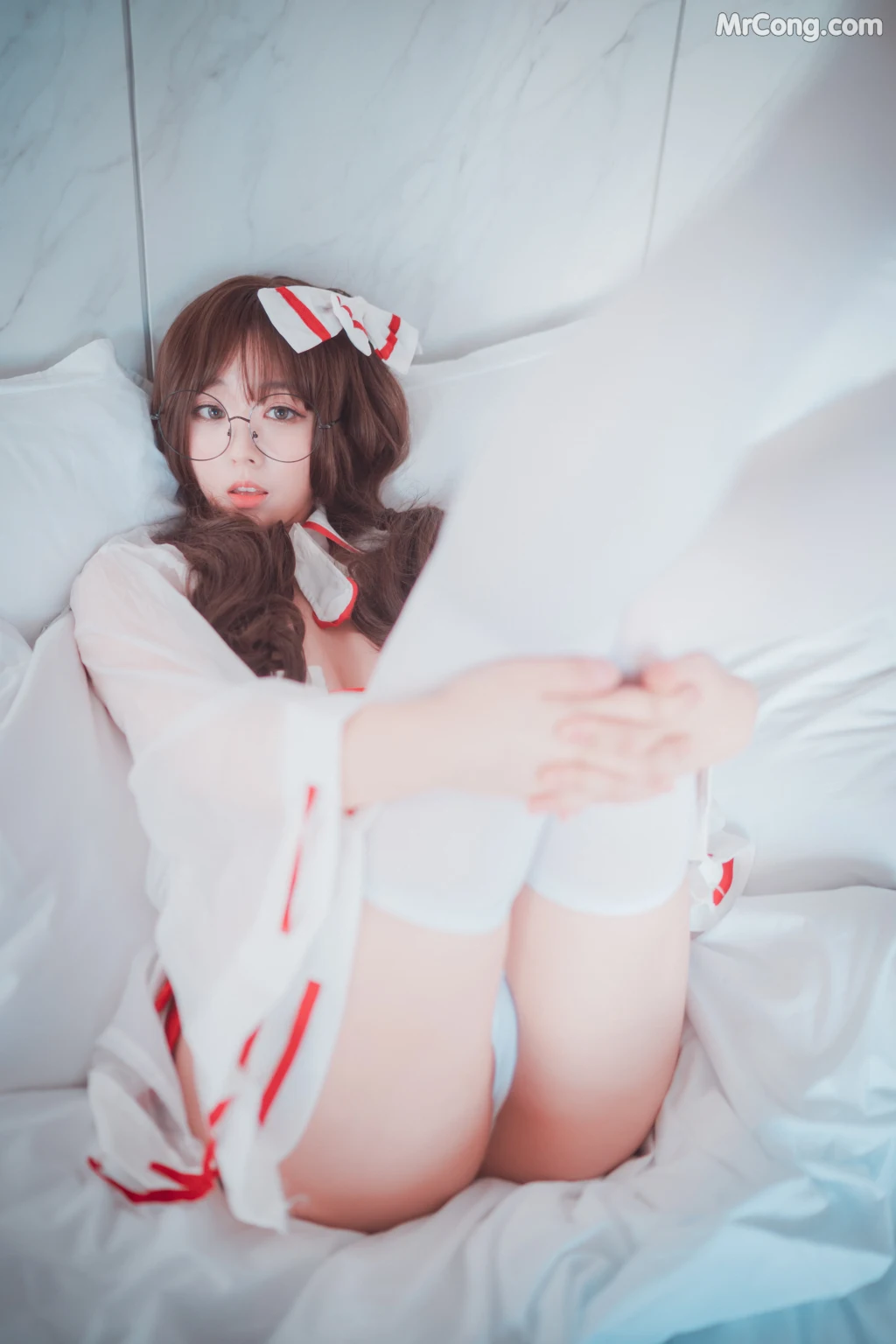DJAWA Photo – Heihwa (설연): “Hei-Miko! (Shaman-Girl)” (48 photos) – Page 2