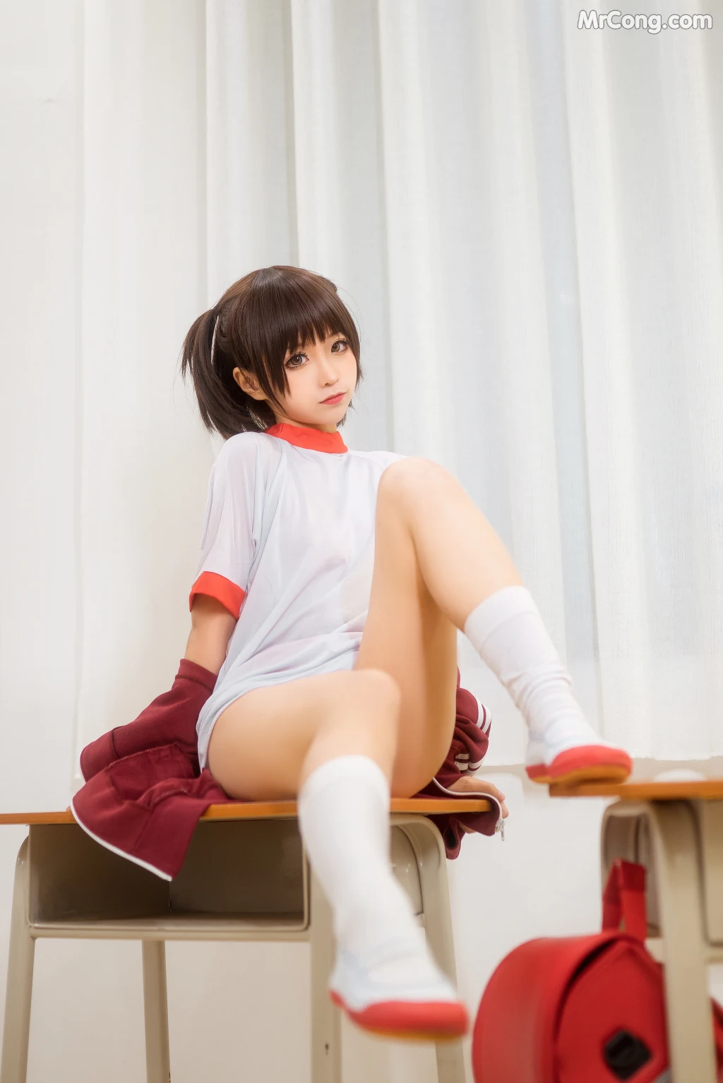 Coser@蠢沫沫 (chunmomo) Vol.033: 体操服红 (45 photos)