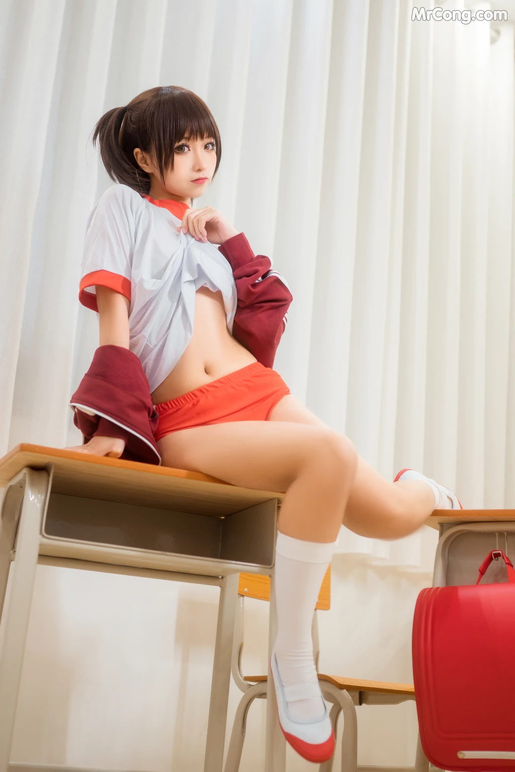 Coser@蠢沫沫 (chunmomo) Vol.033: 体操服红 (45 photos) – Page 2