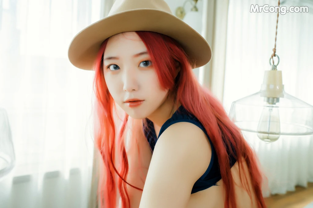 Dame (담) – Summer – Moon Night Snap (74 photos)
