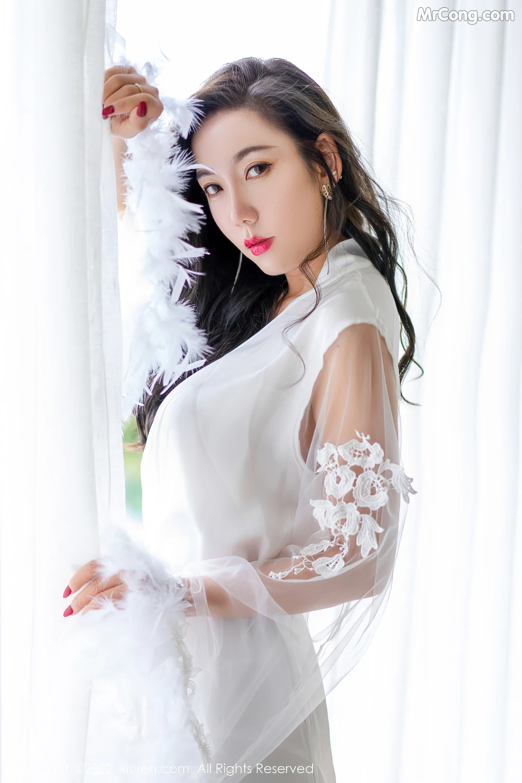 XIUREN No.4420: Ai Jing Xiang (艾静香) (48 photos)