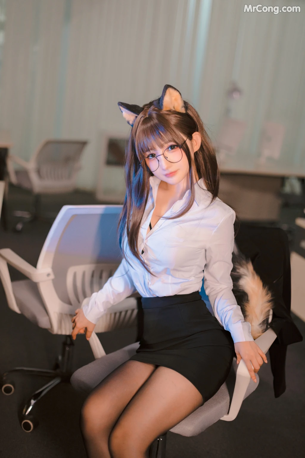 Coser@桜井宁宁 Vol.039: 柴犬秘书 (58 photos)