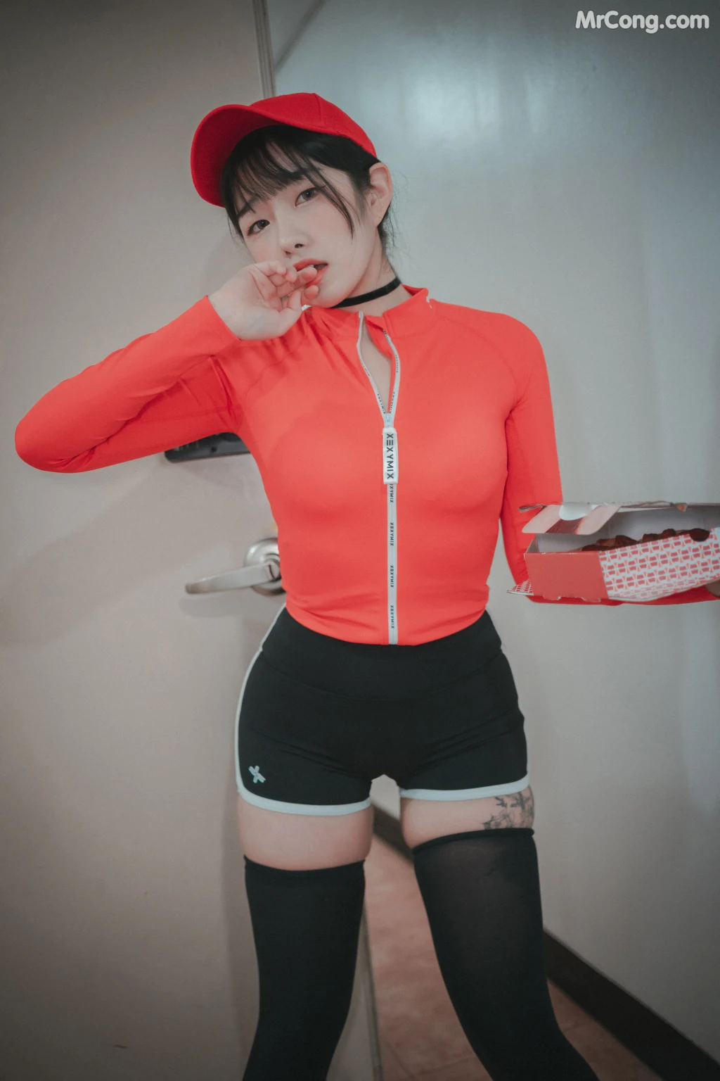 DJAWA Photo – Sonson (손손): “Pizza Girl” (71 photos) – Page 3