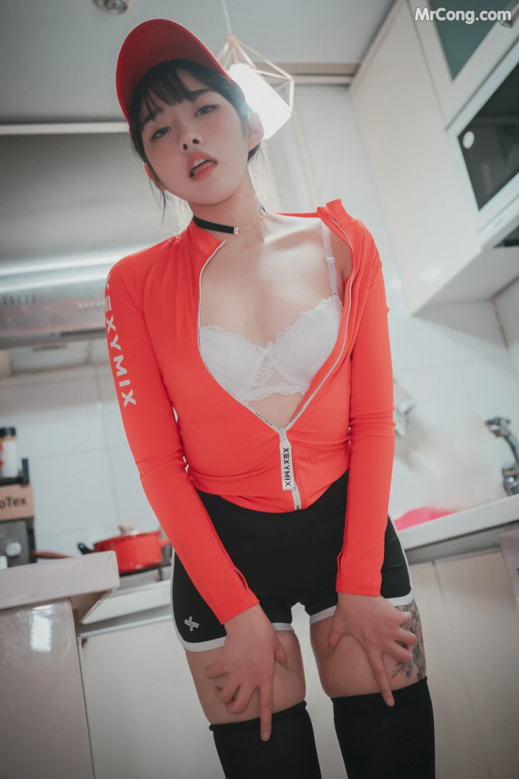 DJAWA Photo – Sonson (손손): “Pizza Girl” (71 photos) – Page 5