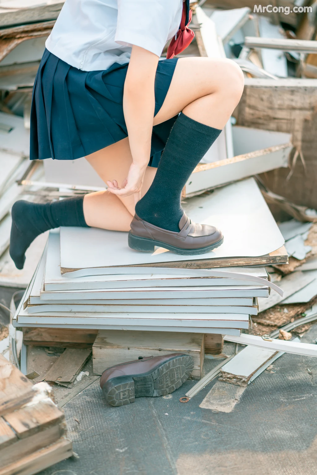 Coser@蠢沫沫 (chunmomo) Vol.035: 天台JK (40 photos) – Page 4
